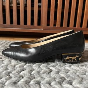 Vintage Di Sandro black & gold Panther heels